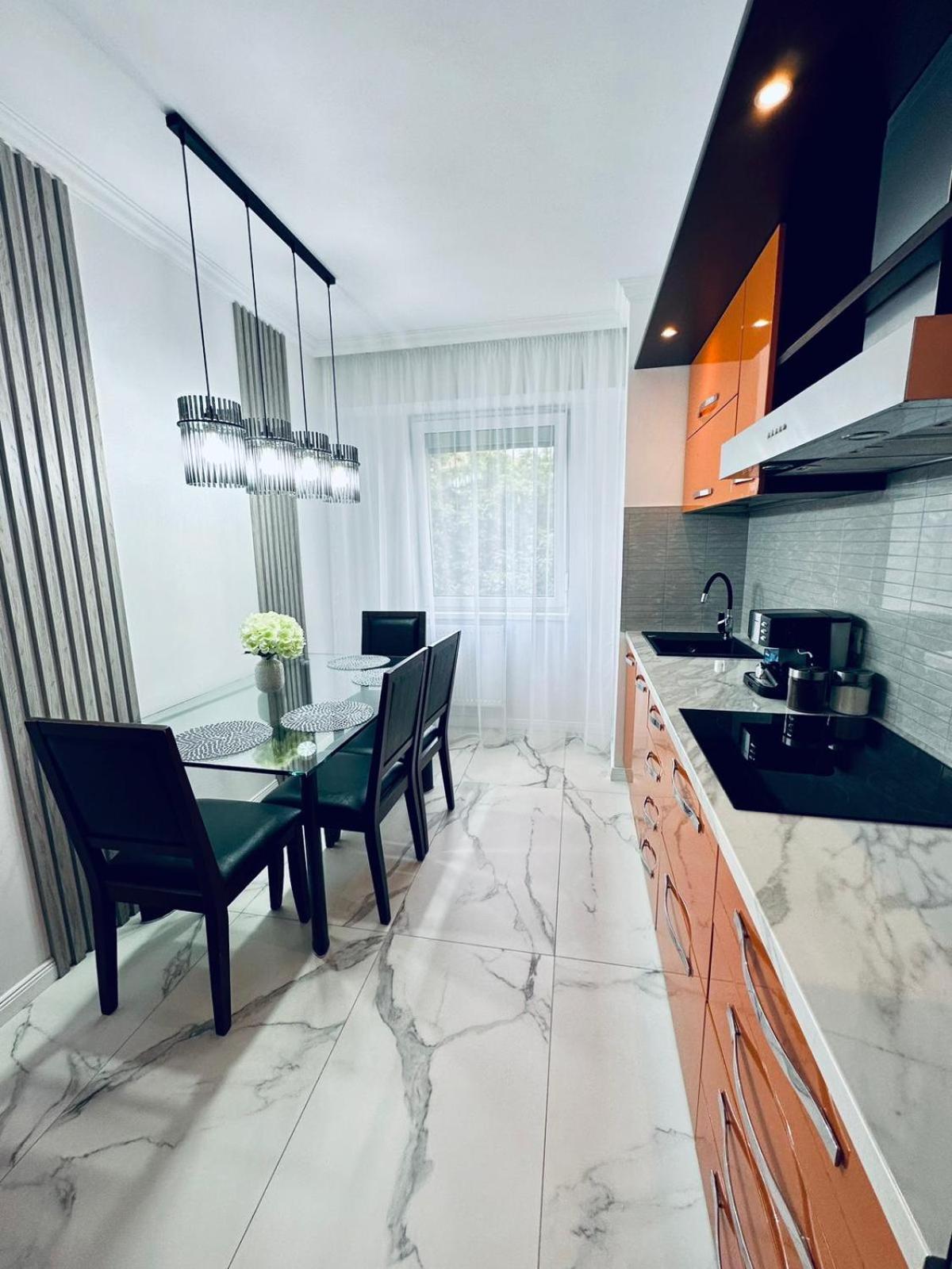 Sofiapartment Oradea Eksteriør bilde